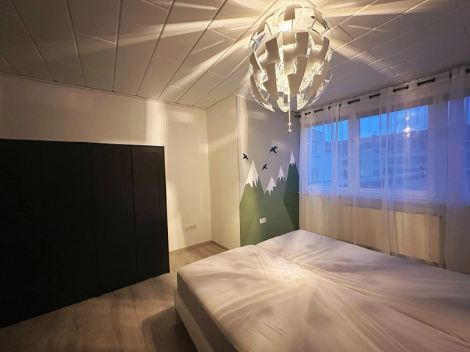 Bedroom 5, Zimmer in Reihenhaus mit Terrasse, Duisburg