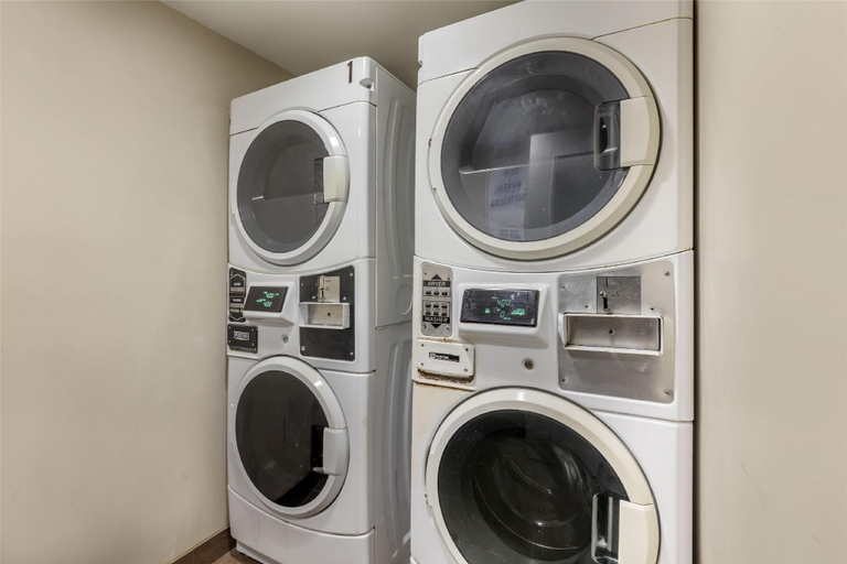Bathroom 4, Best Western Plus North Miami/Bal Harbour, Miami-Dade