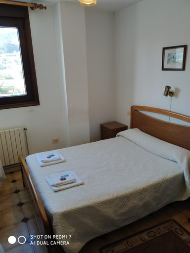 Others 4, Hostal padornelo, Lugo
