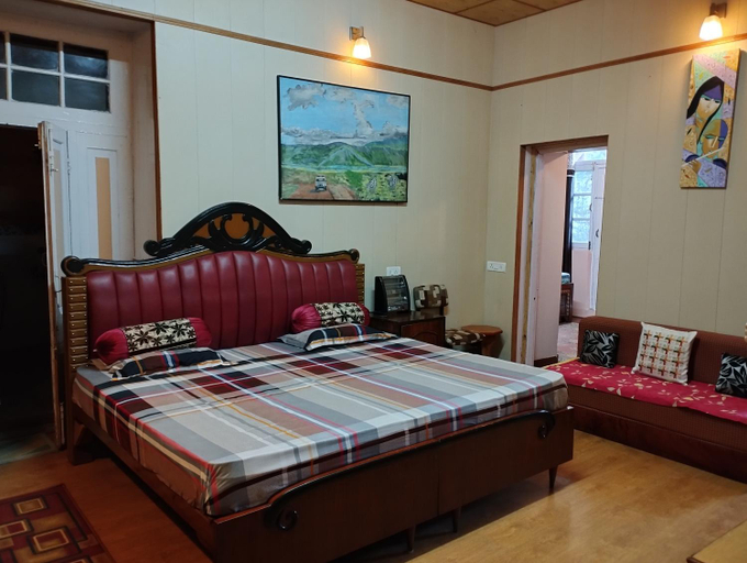 Bedroom 3, HARRIS LODGE stays, Shimla