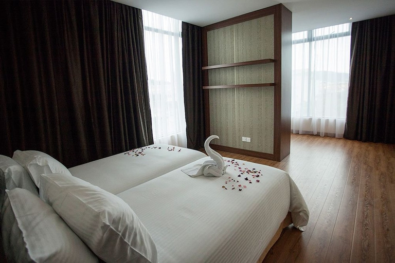 Bedroom 3, Cathayana Hotel, Kuantan