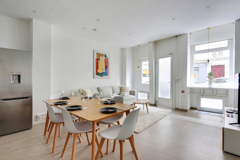 Others 5, Cosy apartment - 1BR/6P - Batignolles, Paris
