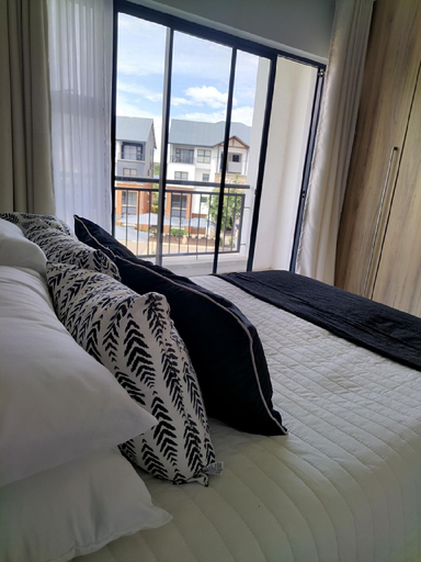 Bedroom 2, The Blyde- Feel At Home, City of Tshwane