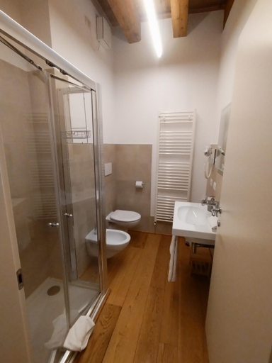 Bathroom 3, Residenza Della Samaritana, Verona