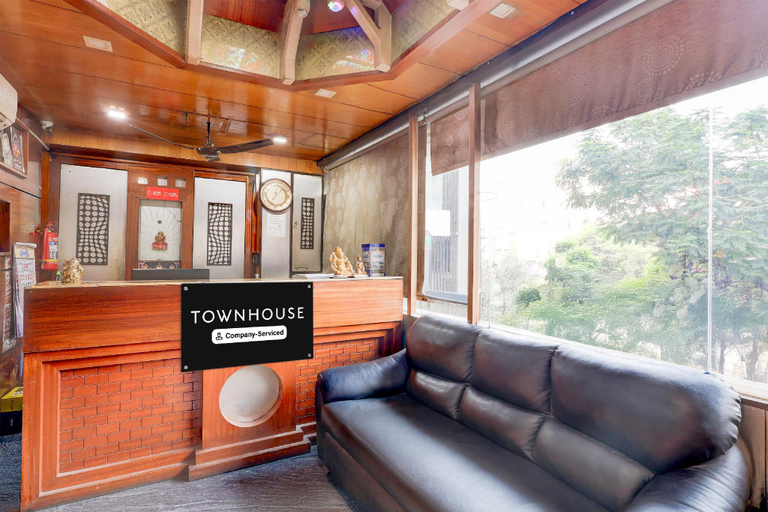 Reception 4, Townhouse Sankaramatam Road Near Diamond Park, Visakhapatnam