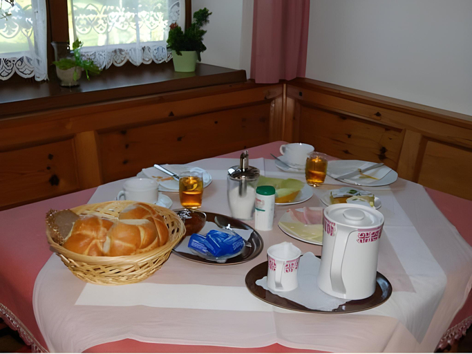 Food & Drinks, Fruhstuckspension Seefried, Kufstein