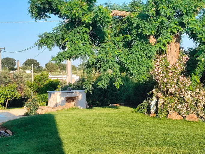 Others 5, Casolare Lodedo, Brindisi