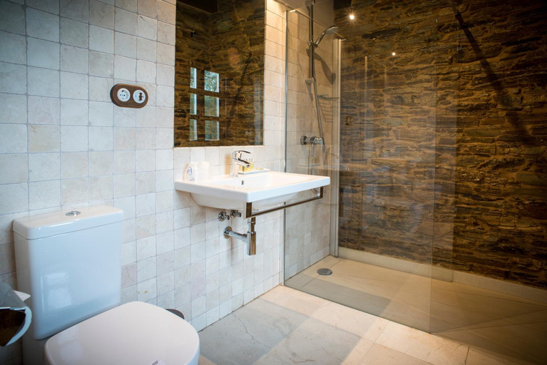 Bathroom 4, Aldea Rural y Gastro Restaurante Casona de Labrada, Lugo