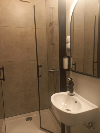Bathroom 4, Willa JODLA Wisla, Cieszyn