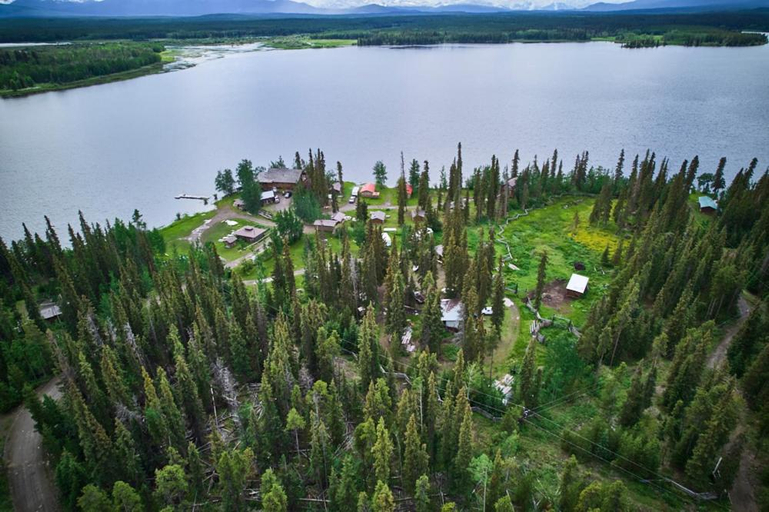 Others 5, Escott Bay Resort, Cariboo