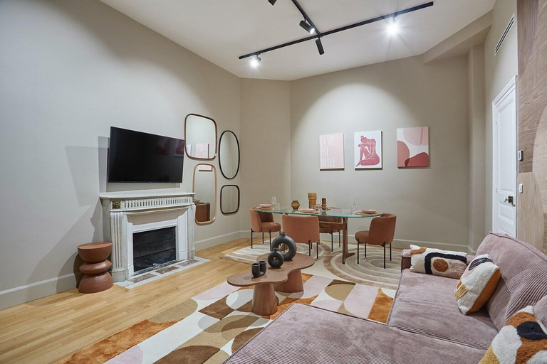 Interior view 2, Superb Apartment Arc de Triomphe/trocadero, Paris