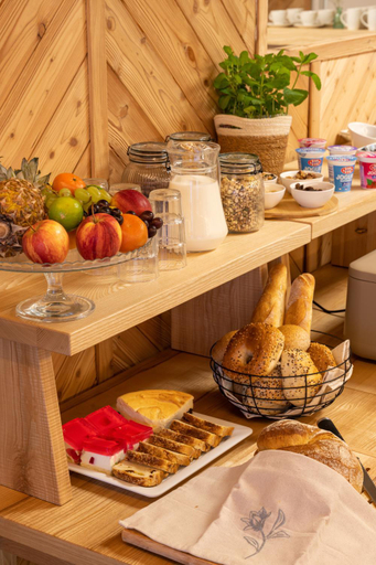 Food & Drinks 5, Villa Tatrica, Tatra