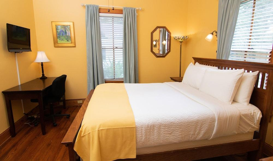 Bedroom 2, Sweetwater Branch Inn, Alachua