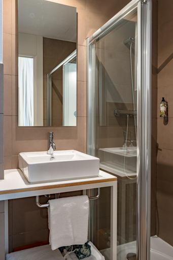 Bathroom 4, Hotel Parraga Siete, Granada