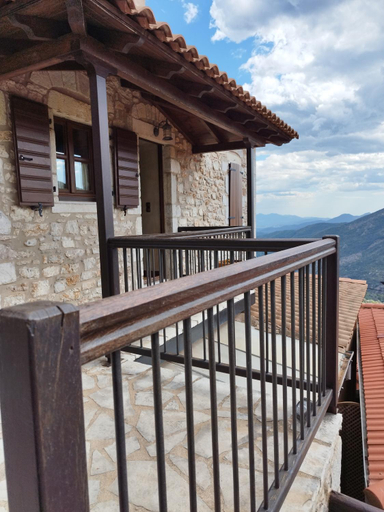 Others 4, Lousiou Nymphes escape suites, Peloponnese