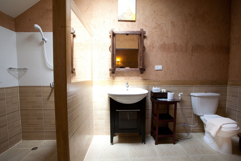 Bathroom 4, Mohnfahsai Home Resort, Muang Chiang Rai