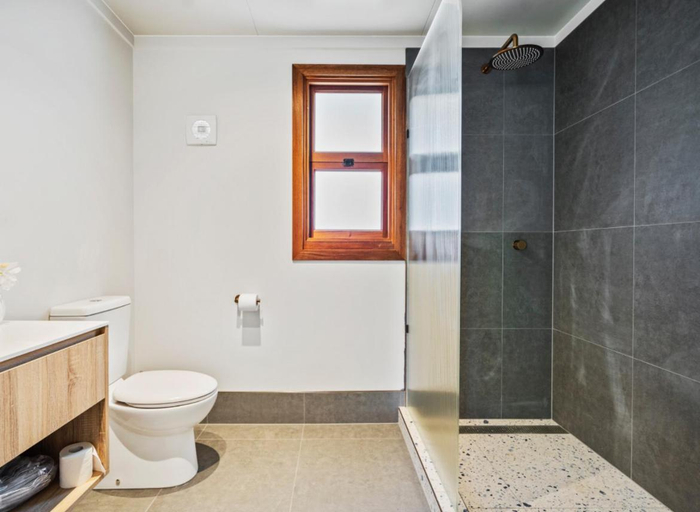 Others 5, 2 Bedroom Cottage with Lagoon pool & spa, Chandler-Capalaba West