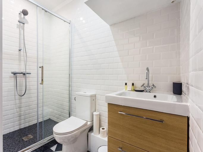 Bathroom 3, Peaceful studio - 2P - Place de la Bastille, Paris