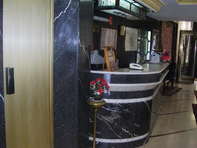 Others 4, hotel padova, Fatih
