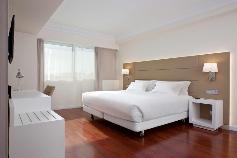 Bedroom, NH Iruña Park, Navarra