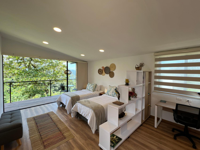 Bedroom, San Felipe Lodge. Birding and Wellness, Santiago de Cali