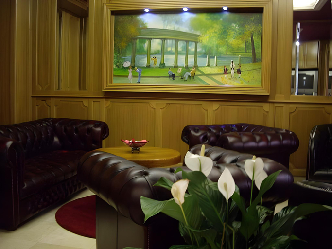 Public Area 2, Hotel de la Felicite, Paris