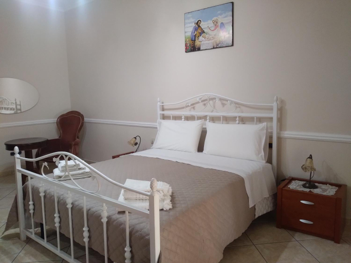 Bedroom 4, Turisti a Casa mia, Napoli