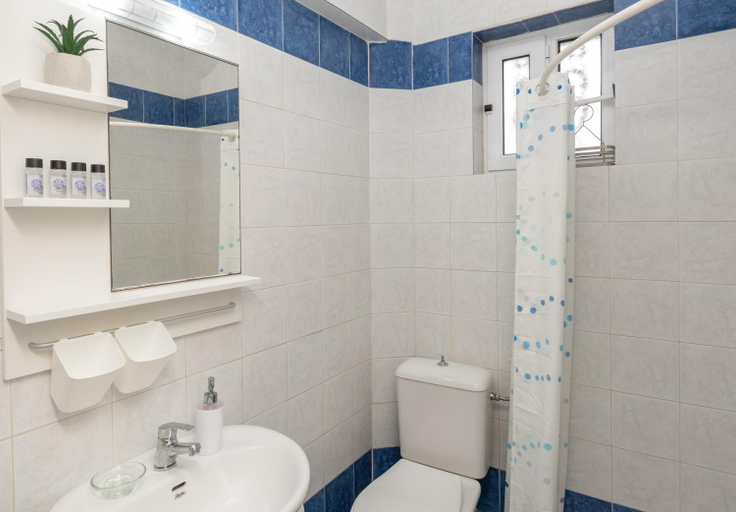 Bathroom, Dora's Apartments, Ionian Islands