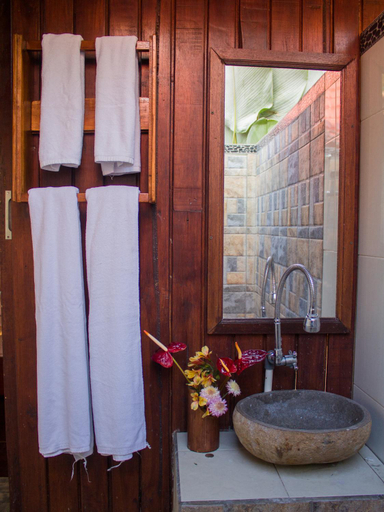 Bathroom 5, Da'Kayu Bali Homestay, Buleleng