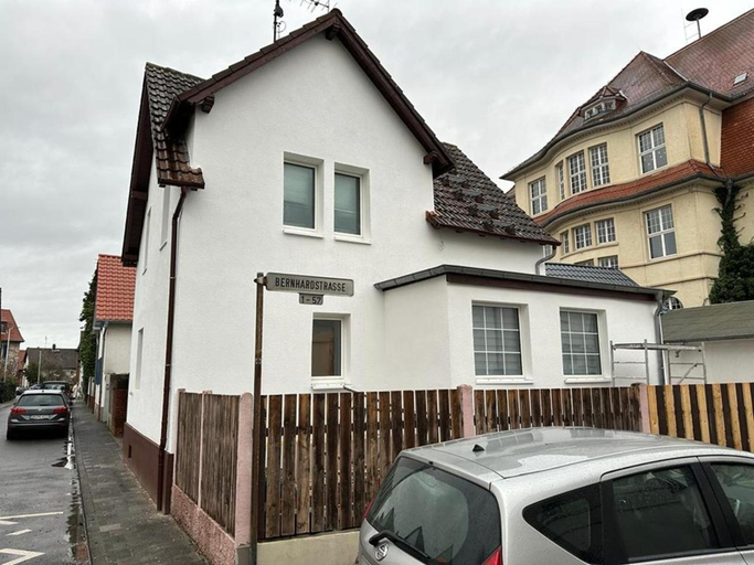 Others 5, Rona 2xZimmerwohnung, Darmstadt