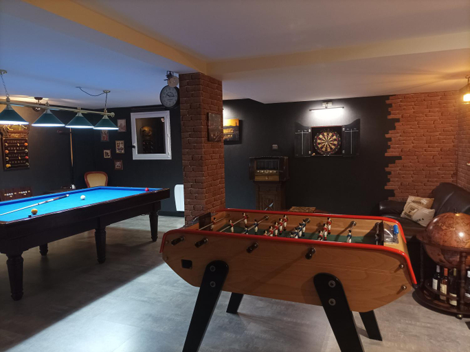 Others 3, Chambre d'hote avec Hammam et salle de jeux, Loire