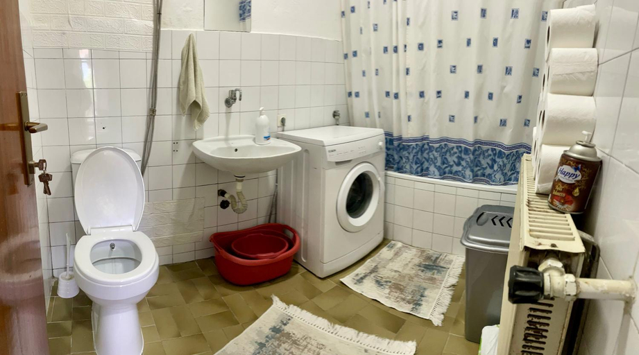 Others 5, Rooms - near Bus Station, Peć