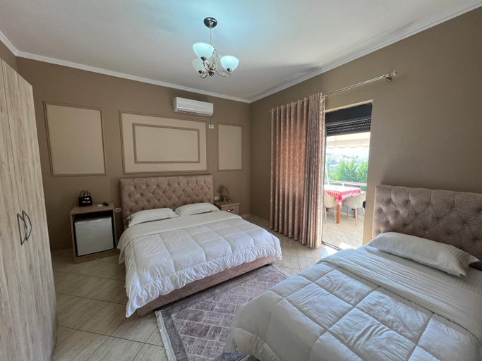 Bedroom 2, Hotel Vila Arbri, Beratit