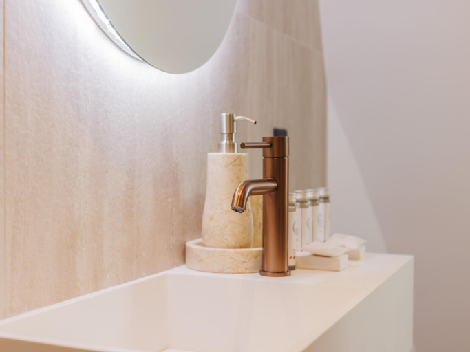 Bathroom 4, Modern studio - 2P - AC - MadeleineSaint-Lazare, Paris