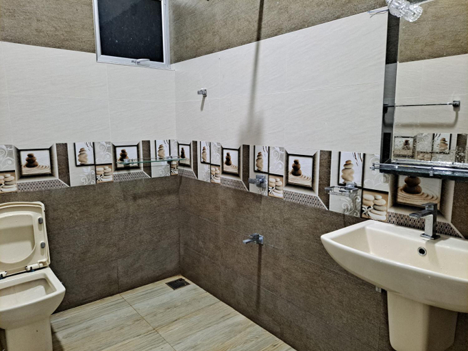 Bathroom 3, CU Villa, Beliatta
