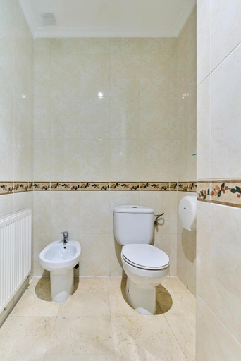 Bathroom 4, Hotel Villamayor by gaiarooms, Salamanca