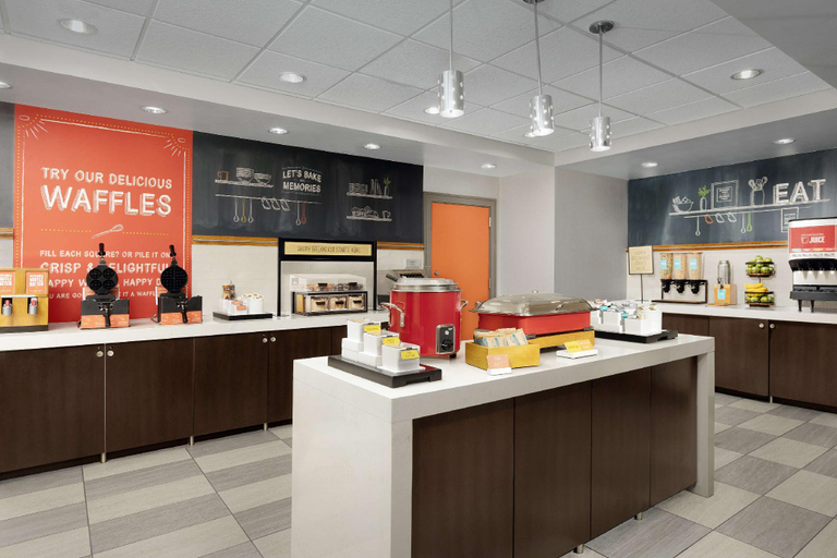 Food & Drinks 4, Hampton Inn & Suites Orlando-North/Altamonte Springs, Seminole