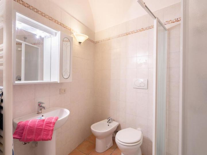 Bathroom 3, Agriturismo IL POGGIO DI VASIA CITR00864-AGR-0001, Imperia