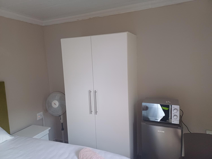 2, Willow Guesthouse, Sedibeng