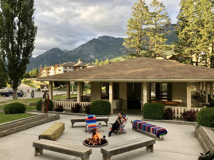 Others 4, RidgeView Resort, East Kootenay