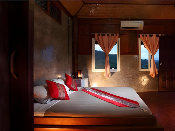 Bedroom 2, Herntai Resort, Mae La Noi