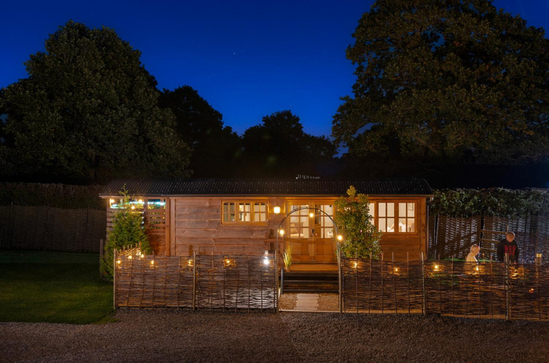 Others 4, The Shepherds Retreat - Ockeridge Rural Retreats, Worcestershire