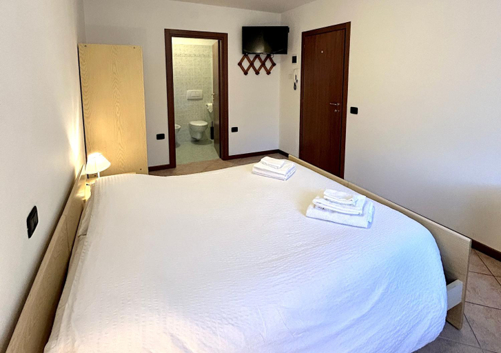Bedroom, Etrusca Polsa, Trento