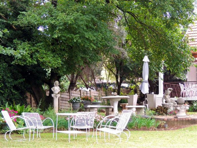 Others 3, Gentle Breeze Retreat, Fezile Dabi