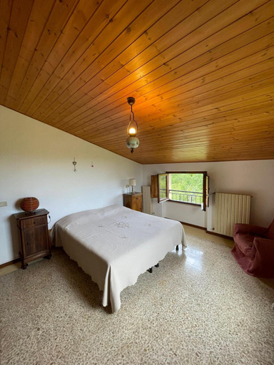 Bedroom 2, La Fonte b&b, Perugia
