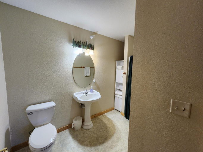 Others 4, Viking Bay Resort and Lodge, Douglas