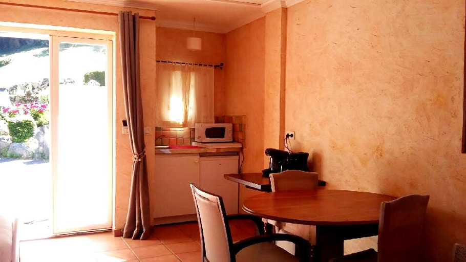 Others 2, Chambres d hotes La Cavaliere, Pyrénées-Atlantiques