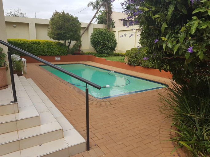Sport & Beauty 5, 360 Eastwoods Guesthouse, City of Tshwane