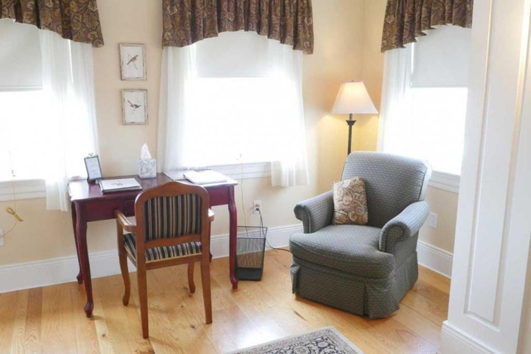 Facilities 3, Compass Rose Inn, Essex