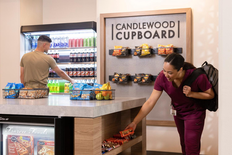 Food & Drinks 4, Candlewood Suites Miami Doral By IHG, Miami-Dade